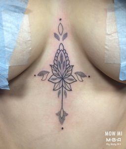 Tatouages réalisés par Mow Mi, au shop de Lyon (Terreaux)
