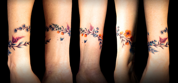 Composition de fleurs champêtres en couleur réalisée par Thalie, résidente du shop de Lyon